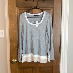 White House black market gray long sleeve tee size small